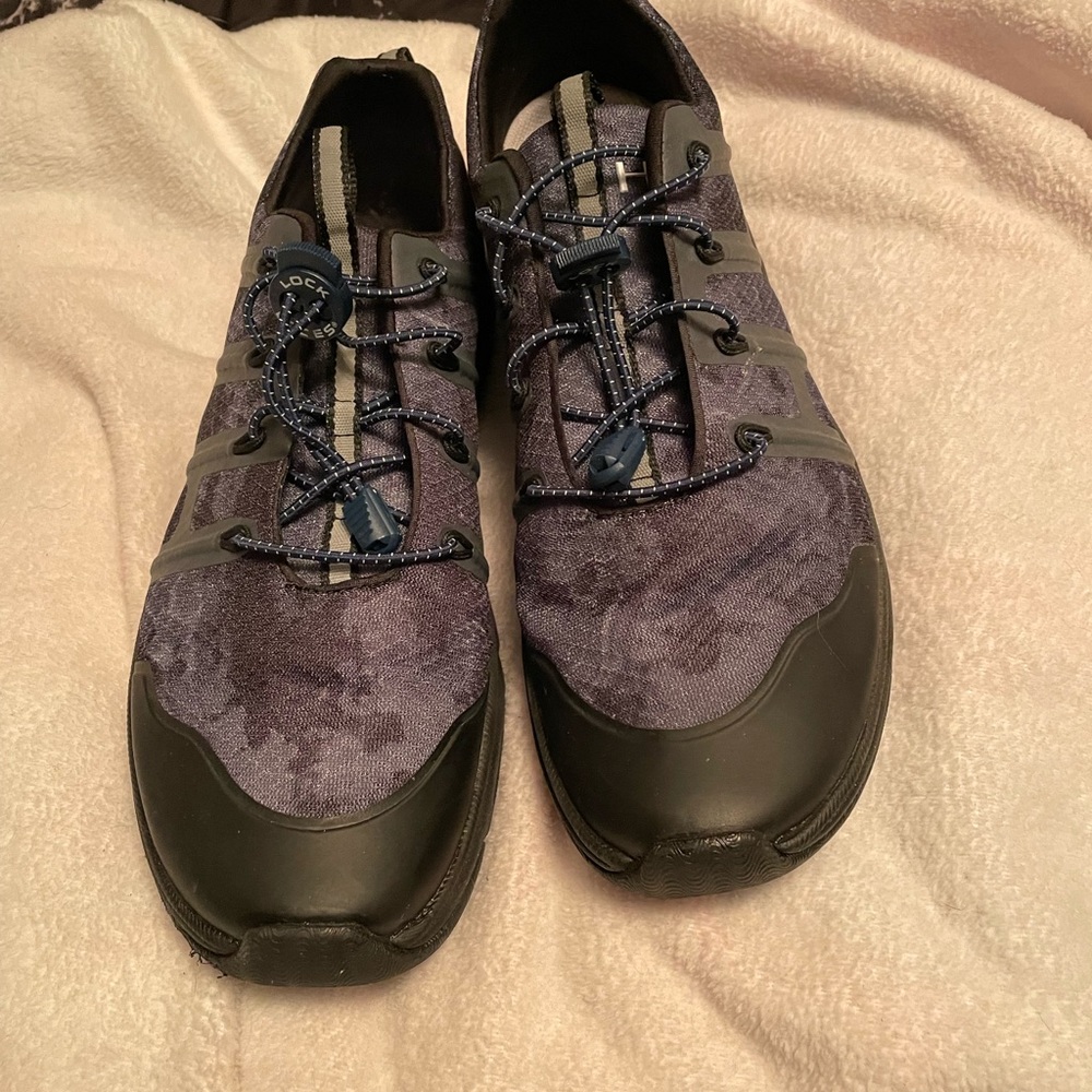 Hulk fishing shoes